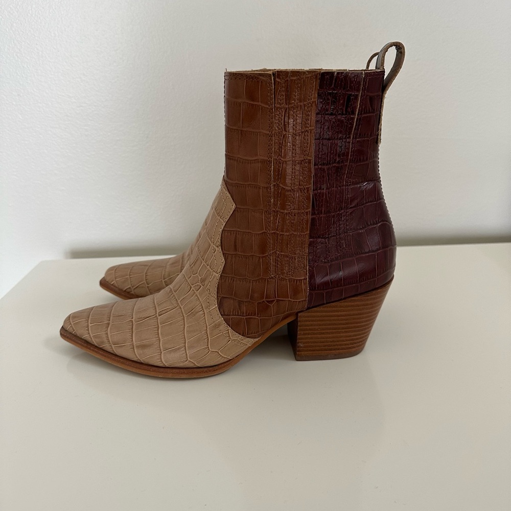 SERNA BOOTIES BROWN MULTI CROCO PRINT LEATHER - Picture 4 of 6